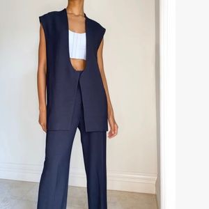 Babaton Aritzia Oversized Navy Sleeveless Blazer Vest L XL